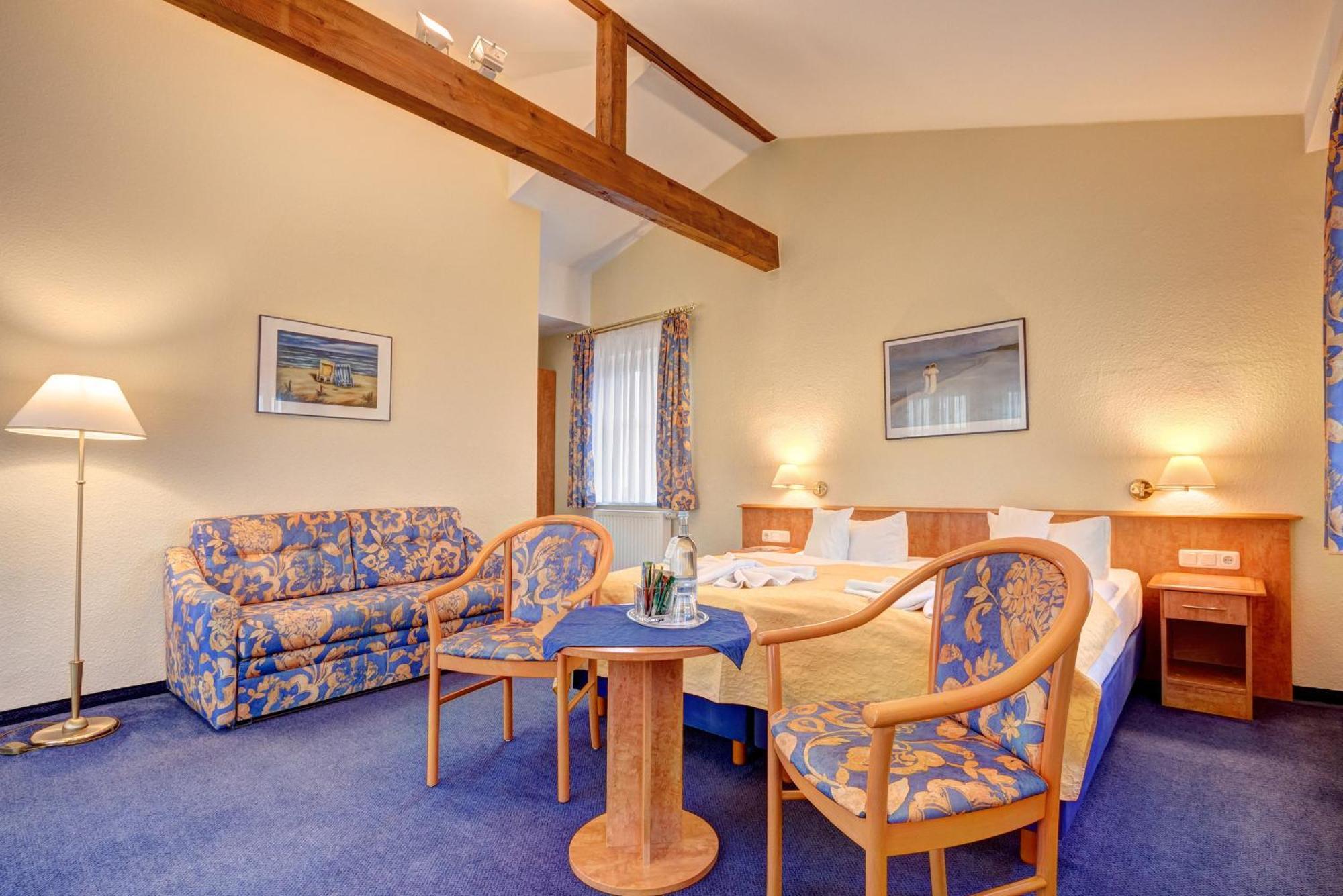 Haus Seeblick Garni & Aparthotel Zinnowitz