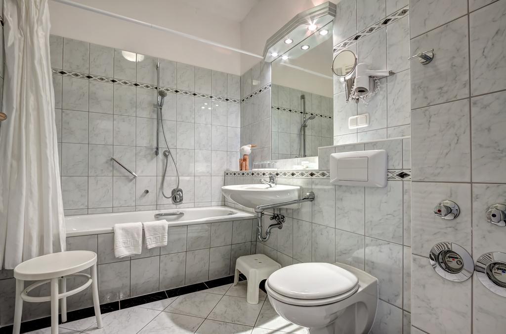 Aparthotel Haus Seeblick Garni & Zinnowitz